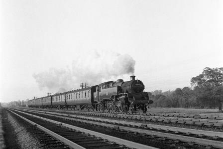 BR Std 4MT class 80093 near Hendon?, Greater London with a Southbound Local Passenger on Saturday 30 Oct 1954 - J.H.W. Kent [154824]