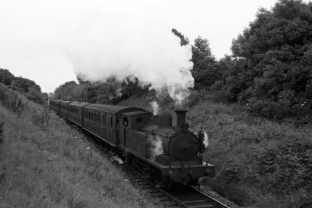 BR(S) O2 class W33 'Bembridge' near Shanklin, Isle of Wight with a Ryde Pier Head - Ventnor service on Saturday 13 Jun 1964 - D. Esau [155523]