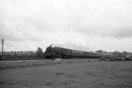 BR Std 5MT class 73052 at Masbury summit, Somerset on Saturday 13 Aug 1960 - D. Esau [155637]