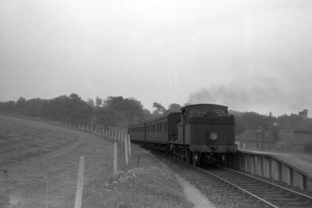 BR(S) 0415 class 30583 at Combpyne Station, Devon with a Lyme Regis - Axminster service circa 1958 - D. Esau [155733]