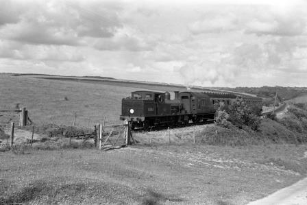 BR(S) 0415 class 30583 near Combpyne, Devon with a Lyme Regis - Axminster service in 1959 - D. Esau [155742]