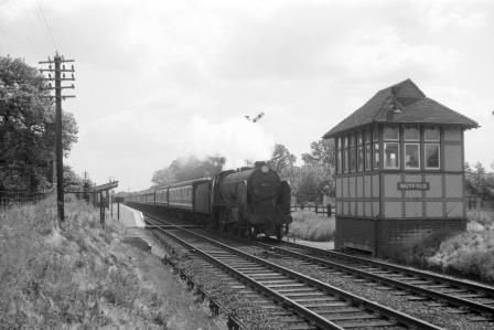 BR(S) Schools class 30935 'Sevenoaks' at Nutfield Station, Surrey with a Margate - Birkenhead? service on Saturday 13 May 1961 - D. Esau [155999]