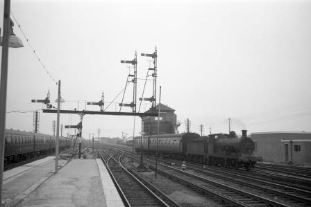 BR(S) C class 31244 at Paddock Wood Station, Kent with a Train from Maidstone West on Saturday 03 Jun 1961 - D. Esau [156186]