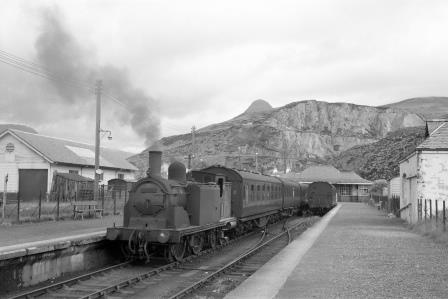 BR(M) Caledonian 439 class 55207 at Ballachulish Station, Scotland with a Train for Connel Ferry on Friday 28 Jul 1961 - D. Esau [156796]
