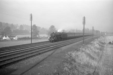 BR(M) 5MT class 45091 circa 1960 - D. Esau [157757]