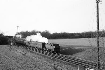 BR(M) 6100 class with a Local in the 1960s - D. Esau [158048]