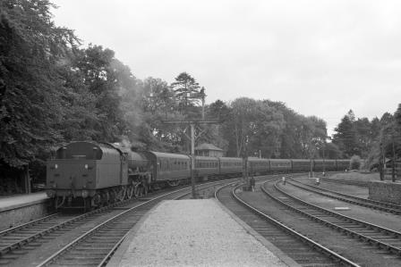 BR(M) Jubilee class 45633 'Aden' at Windermere Lake Side, Cumbria with a service to Windermere on Thursday 03 Aug 1961 - D. Esau [158077]