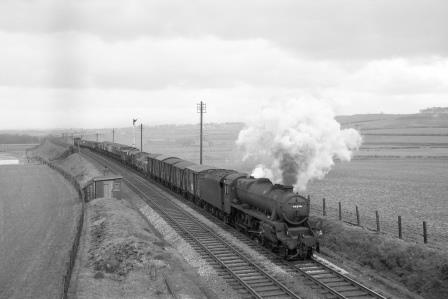 BR(M) 5MT class 44694 with a Freight in the 1960s - D. Esau [158080]