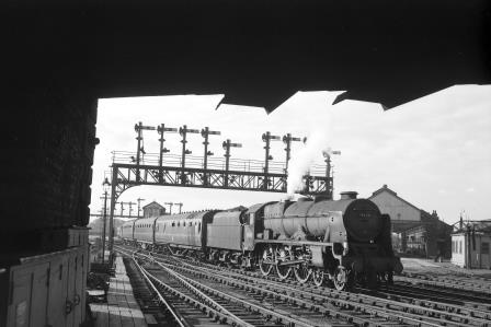 BR(M) Royal Scot class 46131 'The Royal Warwickshire Regiment' at Chester, Cheshire with a service from Llandudno Junction in the 1960s - D. Esau [158093]