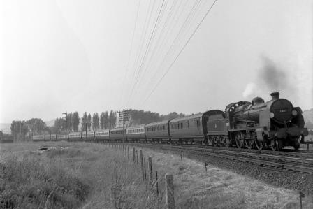 BR(S) U class 31807 at Cosham Junction, Hampshire with a Portsmouth service on Saturday 25 Jun 1955 - J.H.W. Kent [200108]
