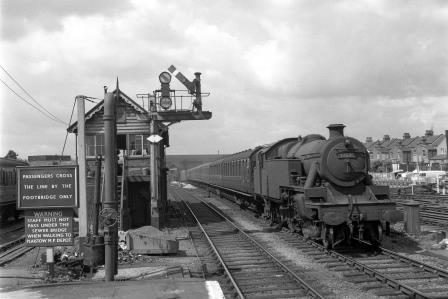 BR(M) 4P class 42535 at Barking Station, Greater London with a Fenchurch Street - Southend or Shoeburyness service on Monday 13 Jul 1959 - J.H.W. Kent [200181]