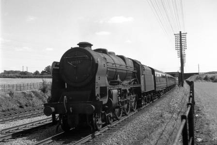BR(M) Patriot class 45527 'Southport' near Tring, Hertfordshire with a Northbound service on Monday 20 Jul 1959 - J.H.W. Kent [200300]