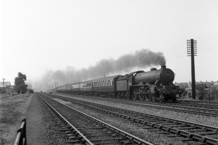 BR(E) B17 class 61620 'Clumber' near Angel Road, Greater London with an Eastbound Passenger Service on Wednesday 22 Jul 1959 - J.H.W. Kent [200327]