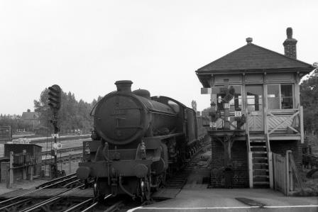 BR(E) B1 class 61369 at Northwood, Greater London with a London Marylebone - Manchester service on Wednesday 22 Jul 1959 - J.H.W. Kent [200333]