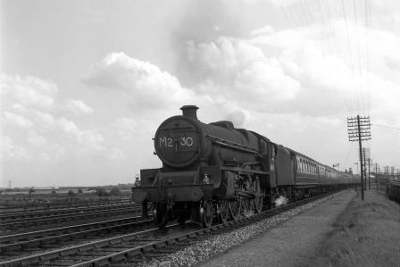 BR(M) Jubilee class 45570 'New Zealand' at Derby North Junction, Derbyshire with a Northbound service on Thursday 25 Aug 1960 - J.H.W. Kent [200476]