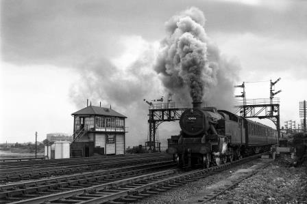 BR(M) 4P class 42486 at Derby Junction, Derbyshire with a Northbound Local Passenger on Thursday 25 Aug 1960 - J.H.W. Kent [200489]