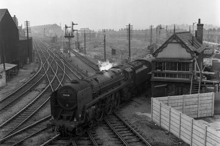 BR Britannia class 70038 'Robin Hood' at Pelham Street Junction, Lincoln, Lincolnshire with a Parkeston Quay - Liverpool service on Tuesday 30 Aug 1960 - J.H.W. Kent [200576]