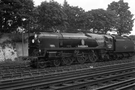 BR(S) Battle of Britain class 34050 'Royal Observer Corps' near Preston Park Pullman Car Works, Brighton, East Sussex on Wednesday 02 Aug 1961 - J.H.W. Kent [200718]