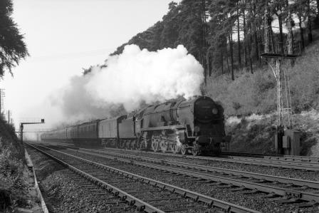 BR(S) West Country class 34021 'Dartmoor' approaching Shawford, Hampshire with a Bournemouth or Weymouth - Waterloo service on Friday 01 Sep 1961 - J.H.W. Kent [200762]