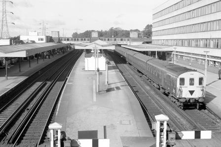 BR(S) Class 205 1102 at Southampton Central Station, Hampshire with the 9.45am Salisbury - Portsmouth & Southsea service on Wednesday 16 Sep 1970 - J. Scrace [233218]
