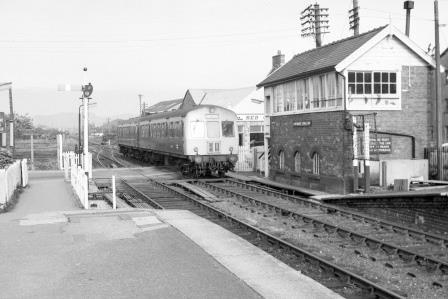 BR(W) Class 101 at Porthmadog, Gwynedd with the 4.22pm Machynlleth - Pwhelli service on Friday 25 May 1973 - J. Scrace [233297]