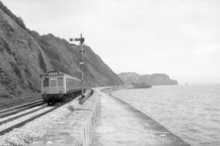BR(W) Class 118 P.471 at Teignmouth, Devon with the 9.55am Exeter St. David's - Newton Abbot service on Tuesday 18 May 1976 - J. Scrace [233401]