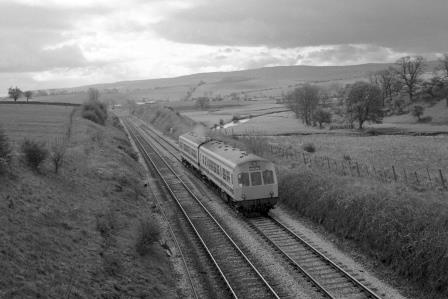 BR(E) Class 101 at Gargrave, Yorkshire with the 9.35am Leeds to Morecambe on Saturday 13 May 1978 - J. Scrace [233448]