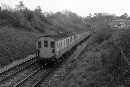 BR(S) Class 201 1005 at Tonbridge, Kent with the 2.25pm Hastings to Charing Cross on Wednesday 03 May 1978 - J. Scrace [233464]