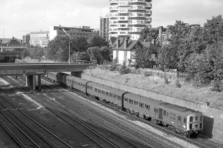 BR(S) Class 207 1313 at East Croydon, Greater London with the 5.38pm Victoria - Uckfield & East Grinstead service on Wednesday 01 Aug 1979 - J. Scrace [233510]