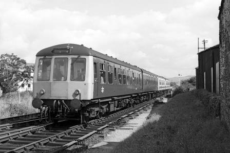 BR(W) Class 108 at Porthmadog, Gwynedd with the 10.42am Shrewsbury - Pwhelli service on Friday 24 Aug 1979 - J. Scrace [233513]