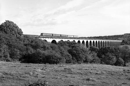 BR(E) DMU at Crimple Viaduct, Yorkshire with the 2.12pm Leeds to Harrogate on Saturday 20 Oct 1979 - J. Scrace [233522]