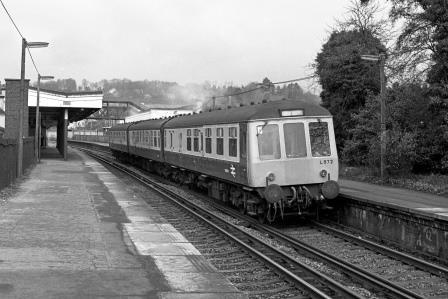 BR(S) Class 119 L572 at Merstham Station, Greater London with an Earlswood to Merstham Special Service on Tuesday 17 Mar 1981 - J. Scrace [233554]