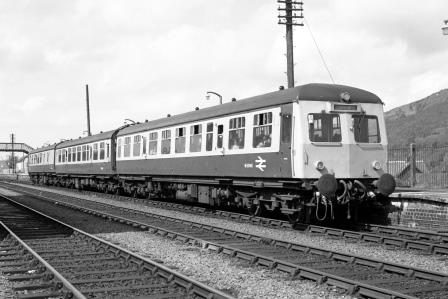 BR(W) Class 120 M53661 at Machynlleth Station, Powys with the 8.00am Pwllheli - Wolverhampton service on Tuesday 31 May 1983 - J. Scrace [233631]