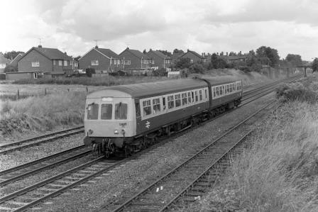 BR(W) Class 101 S805 at Sutton Bridge Junction, Greater London with the 11.55am Crewe - Tenby service on Saturday 25 Jul 1987 - J. Scrace [233774]
