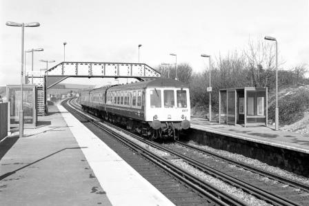 BR(S) Class 119 C577 at Upwey Station, Dorset with the 10.24am Swindon - Weymouth service on Wednesday 16 Mar 1988 - J. Scrace [233811]