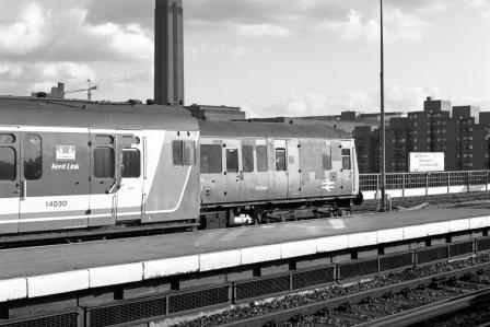 BR(S) Class 122 975540 & BR(S) 415 class 5491 at Blackfriars Station, Greater London with a Route Learning Trip on Monday 12 Feb 1990 - J. Scrace [233933]