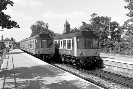 BR(S) Class 108 954 & BR(S) Class 108 828 at Topsham Station, Devon with the 3.15pm Exmouth - Exeter Central & 3.12pm Exeter St Davids - Exmouth service on Tuesday 10 Jul 1990 - J. Scrace [233939]