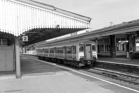 BR(W) Class 150 150261 at Westbury Station, Wiltshire with the 2.31pm Bristol - Southampton service on Tuesday 17 Aug 1993 - J. Scrace [233991]