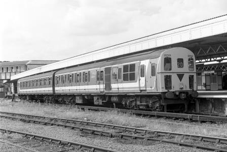 NSE Class 207/1 207101 at Hastings Station, East Sussex with the 1.21pm Hastings - Ashford service on Sunday 14 Aug 1994 - J. Scrace [234064]