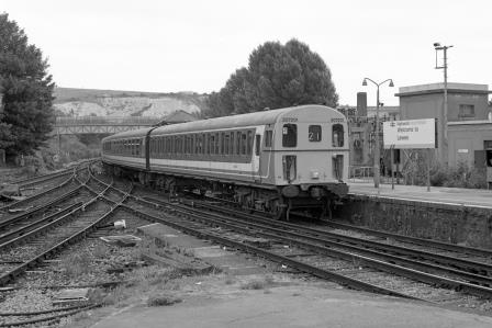 NSE Class 207/2 207201 at Lewes Station, East Sussex with the 9.48am Ashford - Brighton service on Thursday 13 Jul 1995 - J. Scrace [234089]