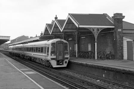 SWT Class 159 159016 at Worthing Station, West Sussex with the 1.00pm Brighton - Reading service on Saturday 21 Mar 1998 - J. Scrace [234128]