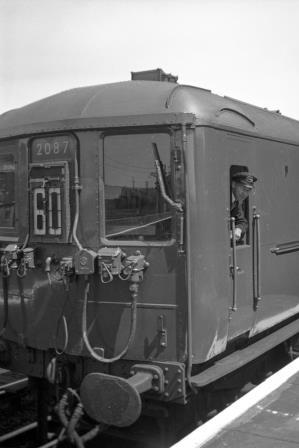 BR(S) Class 2-BIL 2087 at Hove, East Sussex with a Brighton - Portsmouth service on Saturday 10 May 1952 - J. Scrace [234160]