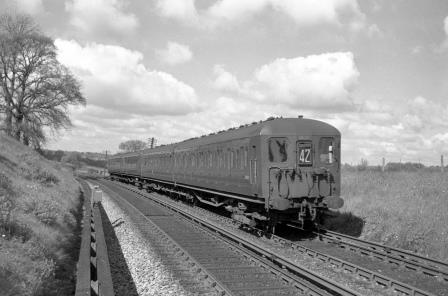 BR(S) Class 2-HAL 2636 at Bakers Crossing, near Horsham, West Sussex with the 10.10am Bognor Regis - Victoria service on Saturday 02 May 1959 - J. Scrace [234178]