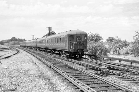 BR(S) Class 2-HAL 2677 at Christ's Hospital, West Sussex with the 9.40am Bognor Regis - Victoria service on Sunday 29 Jun 1958 - J. Scrace [234185]