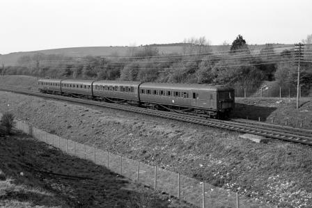 BR(S) Class 4-LAV 2922 at Patcham, East Sussex with the 5.24pm Haywards Heath - Brighton service on Friday 26 Apr 1968 - J. Scrace [234191]