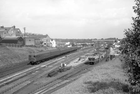 BR(S) Class 4-LAV 2926 at Haywards Heath, West Sussex with the 10.47am Victoria - Brighton service on Tuesday 07 Sep 1965 - J. Scrace [234198]
