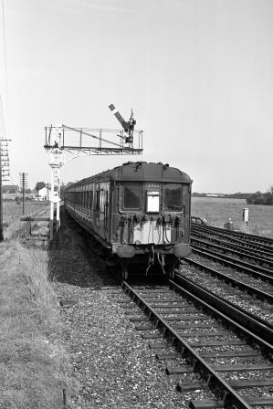 BR(S) Class 4-LAV 2933 at Ford, West Sussex on Tuesday 09 Jul 1968 - J. Scrace [234205]