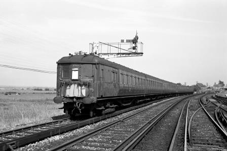 BR(S) Class 4-LAV 2933 at Ford, West Sussex on Tuesday 09 Jul 1968 - J. Scrace [234208]