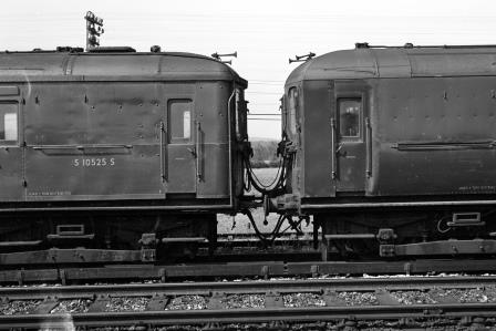 BR(S) Class 4-LAV 2933 & BR(S) Class 4-LAV 2955 at Ford, West Sussex on Tuesday 09 Jul 1968 - J. Scrace [234209]