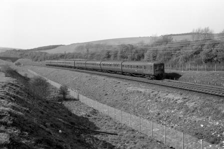 BR(S) Class 4-LAV 2944 at Patcham, East Sussex with the 6.12pm London Bridge - Brighton service on Friday 26 Apr 1968 - J. Scrace [234212]